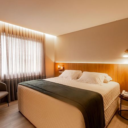 Hotel Melo Balneario Camboriu Bagian luar foto