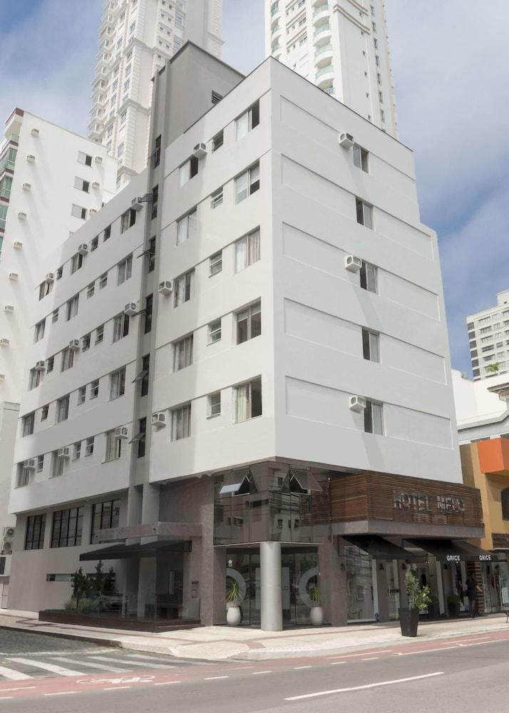 Hotel Melo Balneario Camboriu Bagian luar foto