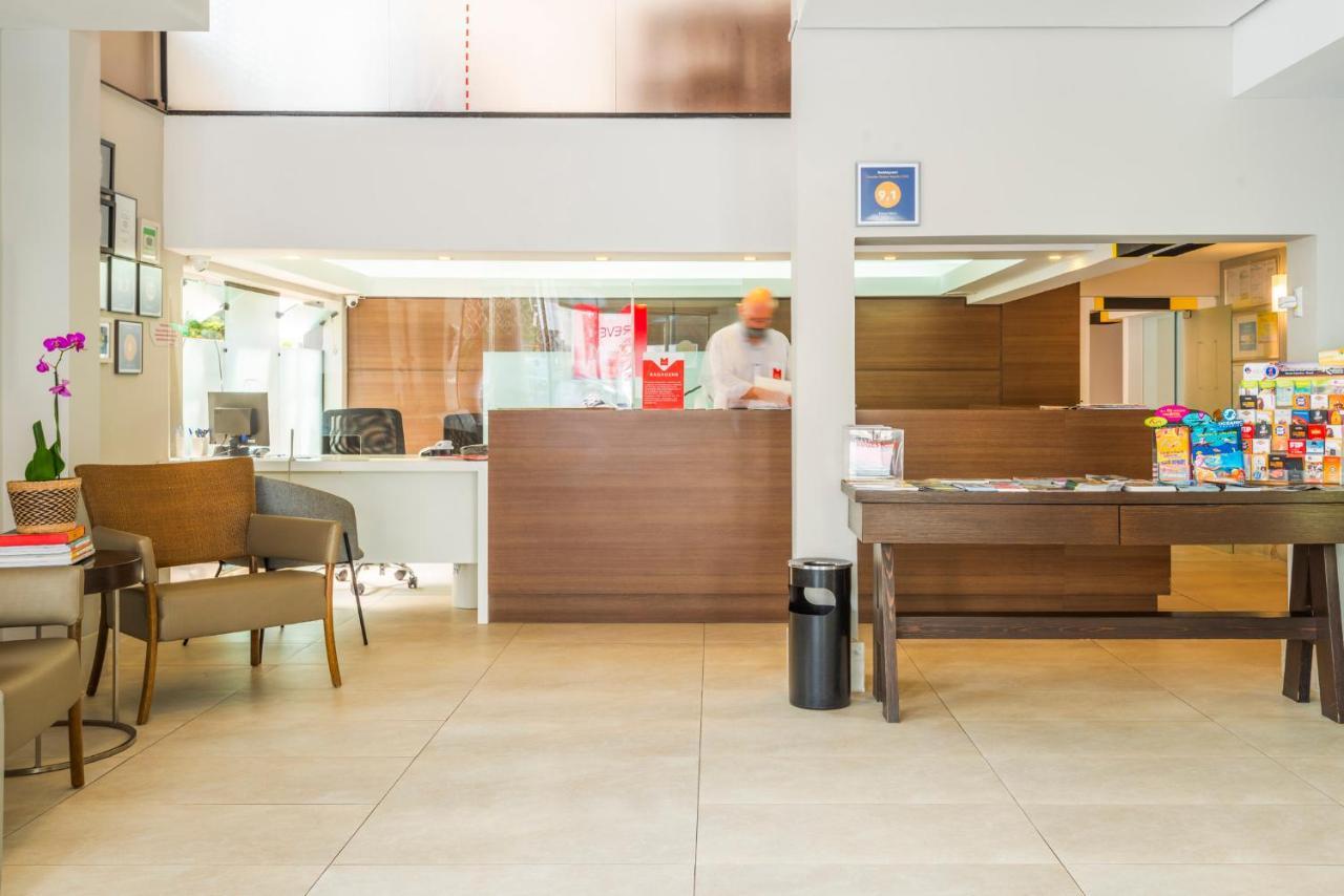 Hotel Melo Balneario Camboriu Bagian luar foto