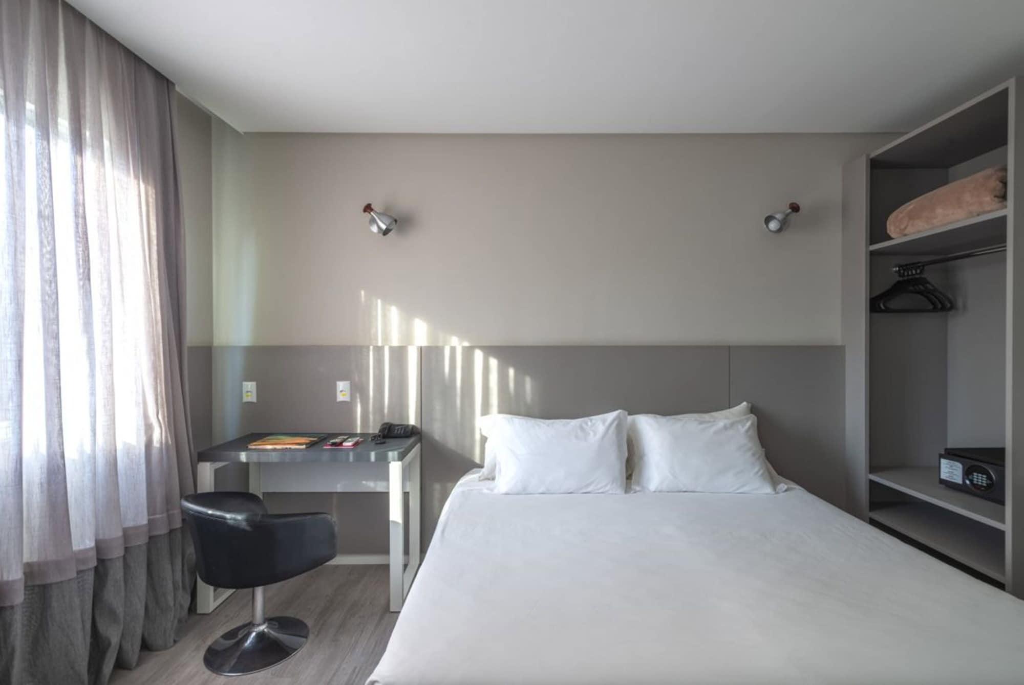 Hotel Melo Balneario Camboriu Bagian luar foto