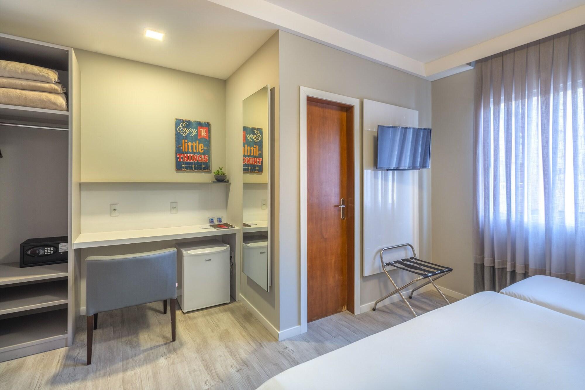 Hotel Melo Balneario Camboriu Bagian luar foto