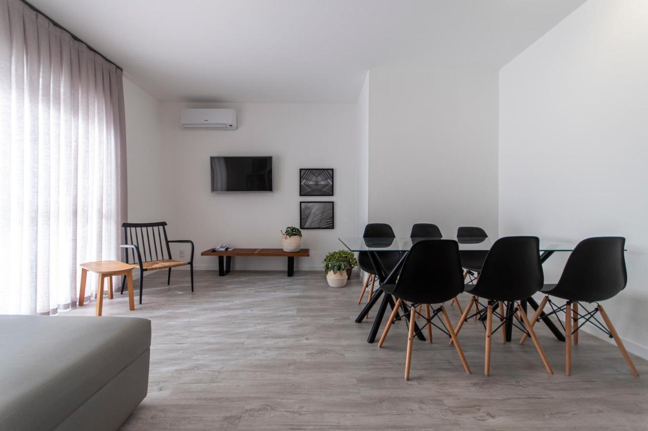 Hotel Melo Balneario Camboriu Bagian luar foto